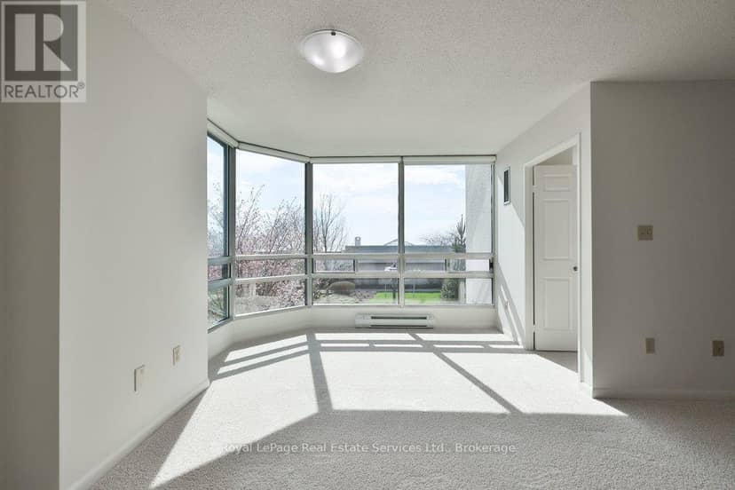 208 - 2180 Marine Drive — photo 18 of 40