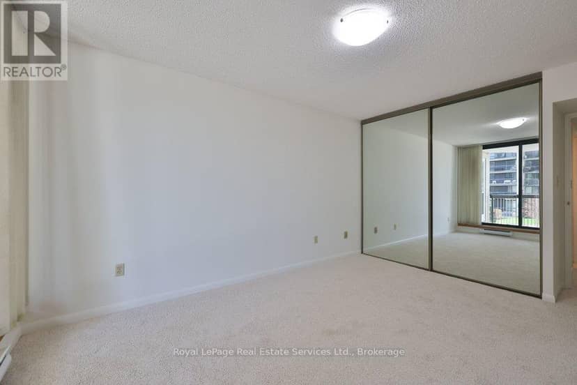 208 - 2180 Marine Drive — photo 30 of 40