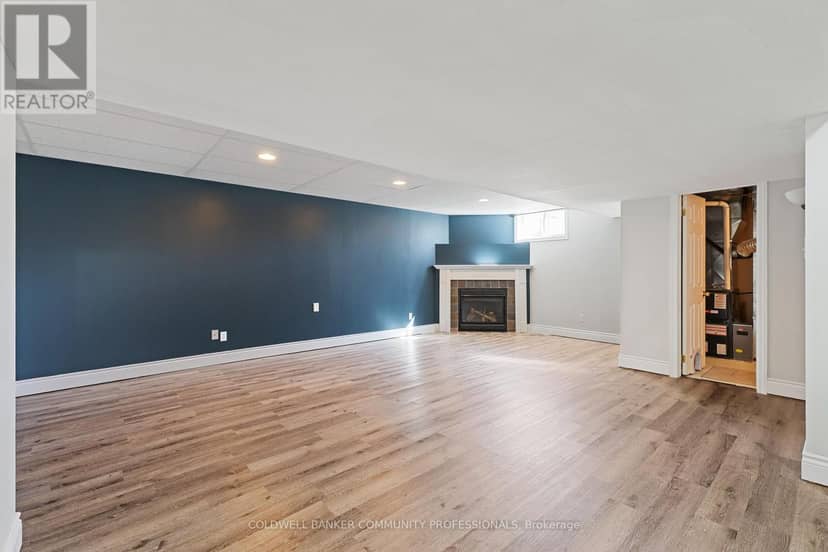 77 Morgan Drive — photo 32 of 40