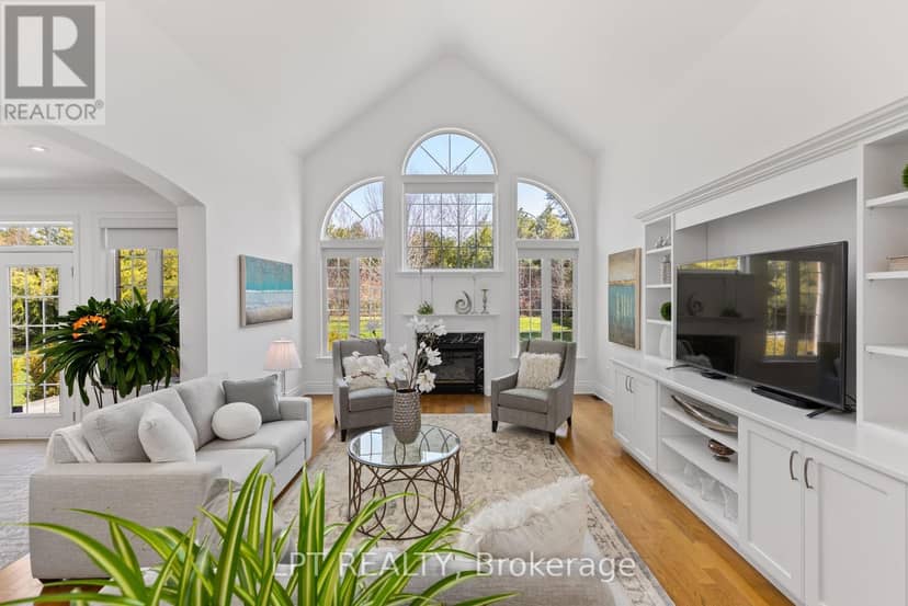 5 Wolford Court, Georgina, photo 8