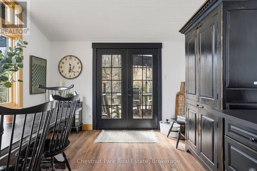 305 Salmon Lake Road — photo 11 of 40