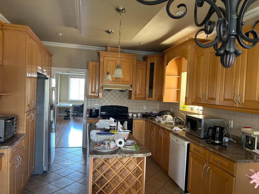 8523 THORPE STREET, Mission, photo 5