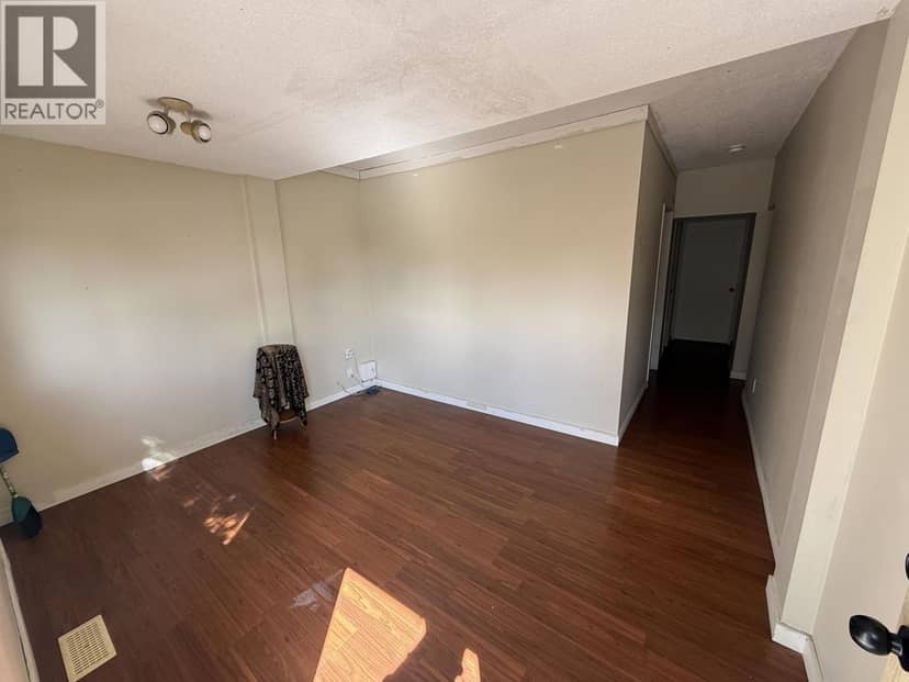301 E 41st Avenue, Vancouver, photo 3