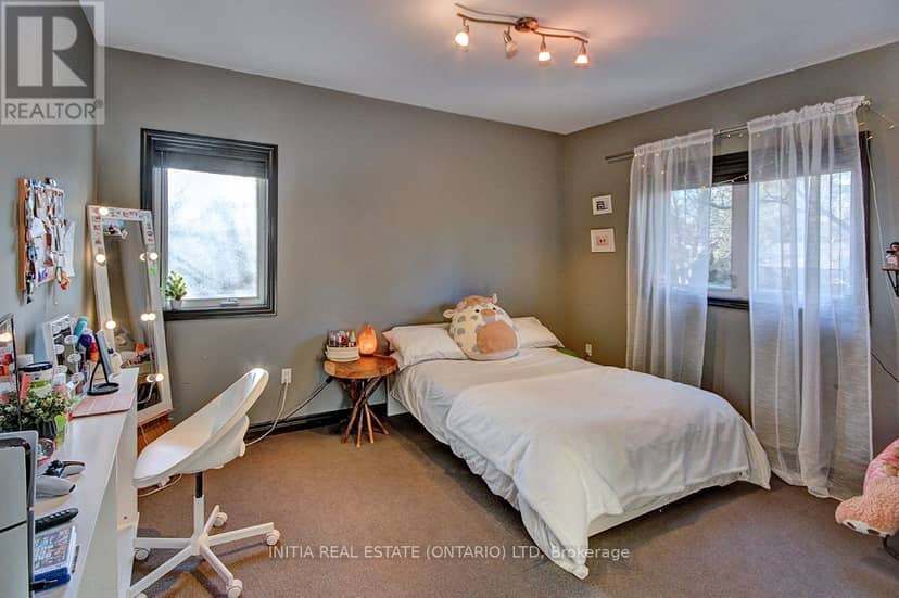 754 Riverside Drive — photo 21 of 37