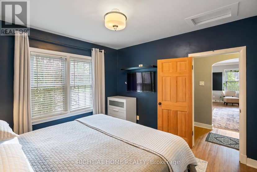 5201 Valley Way — photo 17 of 40