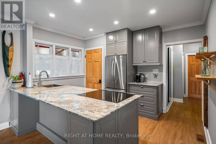 5201 Valley Way — photo 9 of 40