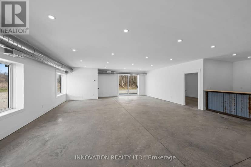 800 Ford Road — photo 15 of 40