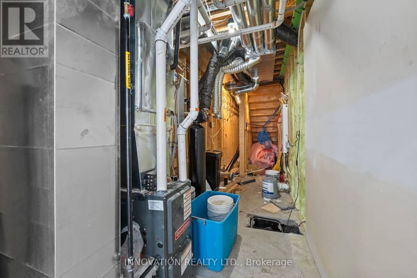 800 Ford Road — photo 15 of 40