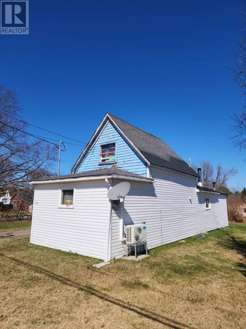 74 Victoria Street, Georgetown, photo 2