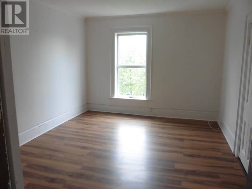 36-38 Upper Hillsborough Street — photo 11 of 15