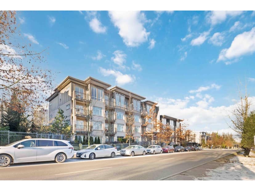 111 13468 KING GEORGE BOULEVARD, Surrey, photo 6