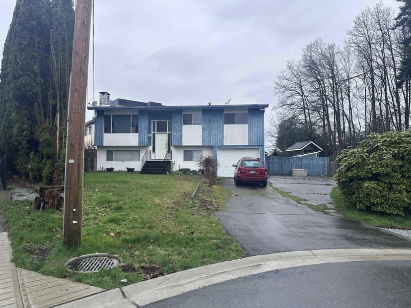 27233 29 AVENUE, Langley