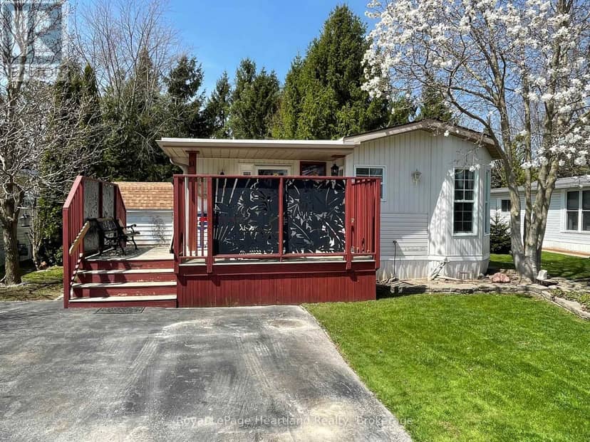 11 - 77719 Bluewater Highway, Bluewater