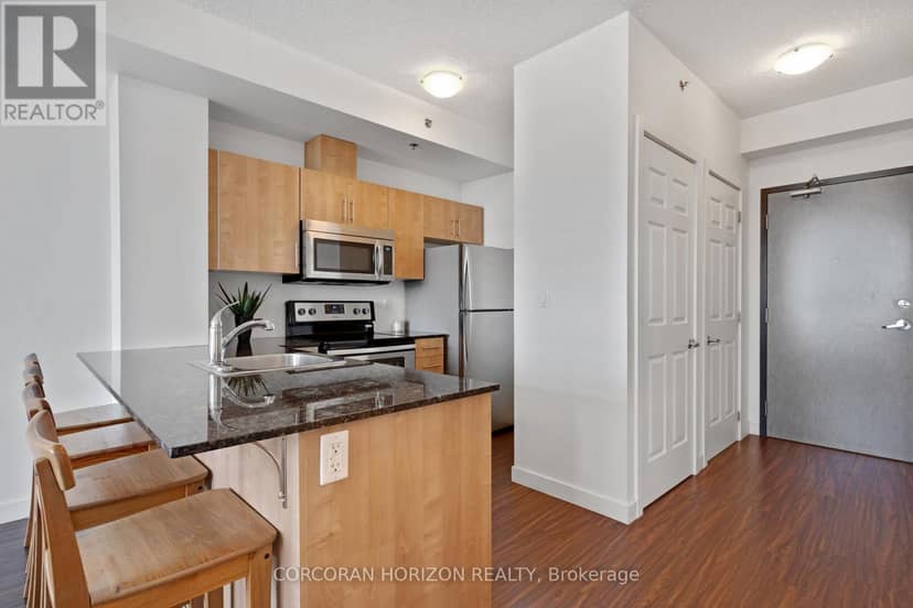 904 - 150 Water Street — photo 17 of 40