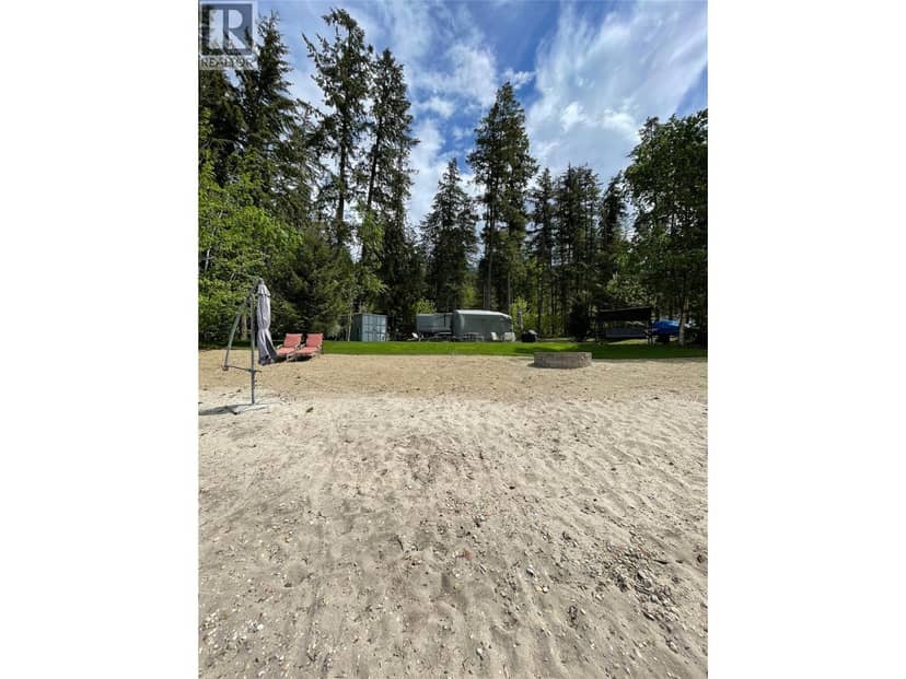 8558 HWY 97A, Mara, photo 7