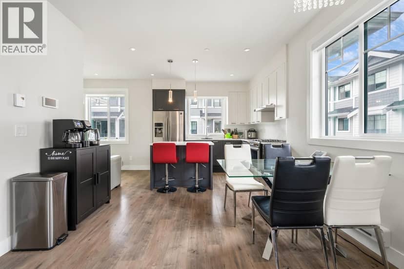 12 189 WOOD STREET, New Westminster, photo 4