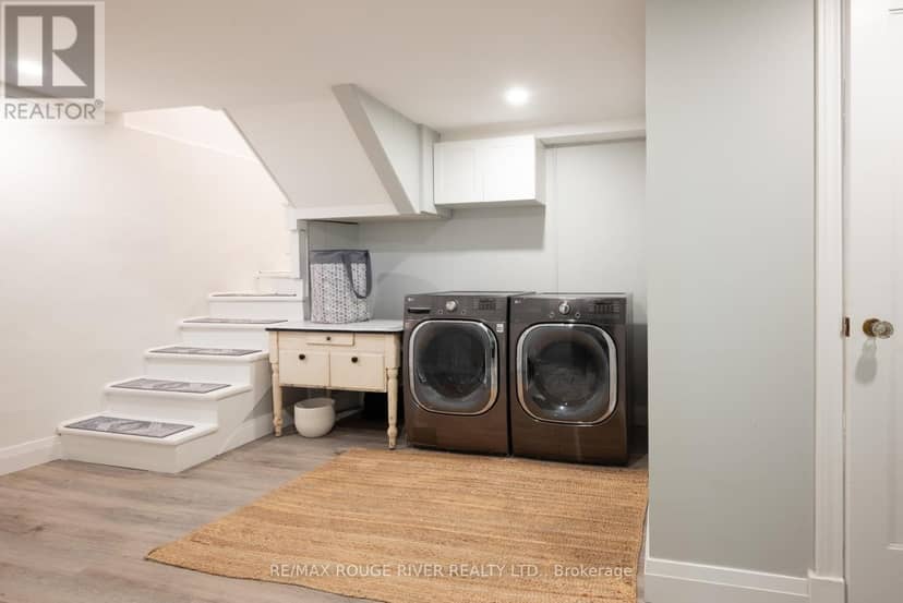 203 Bagot Street — photo 20 of 32