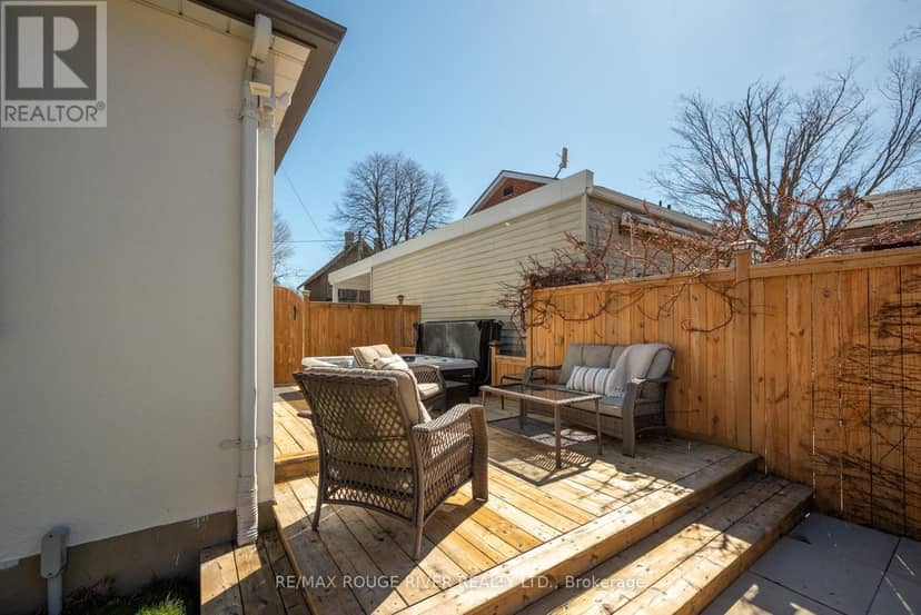 203 Bagot Street — photo 31 of 32