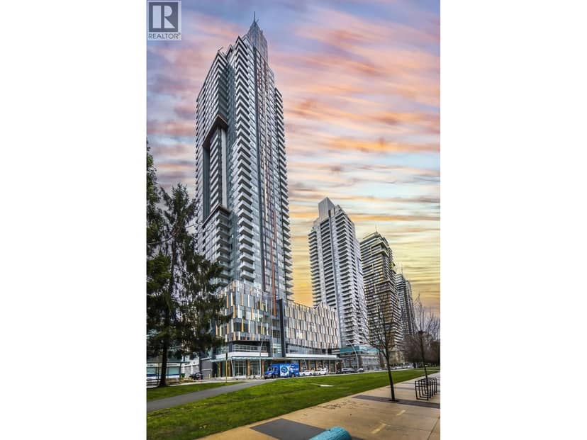 702 4458 BERESFORD STREET, Burnaby, photo 2