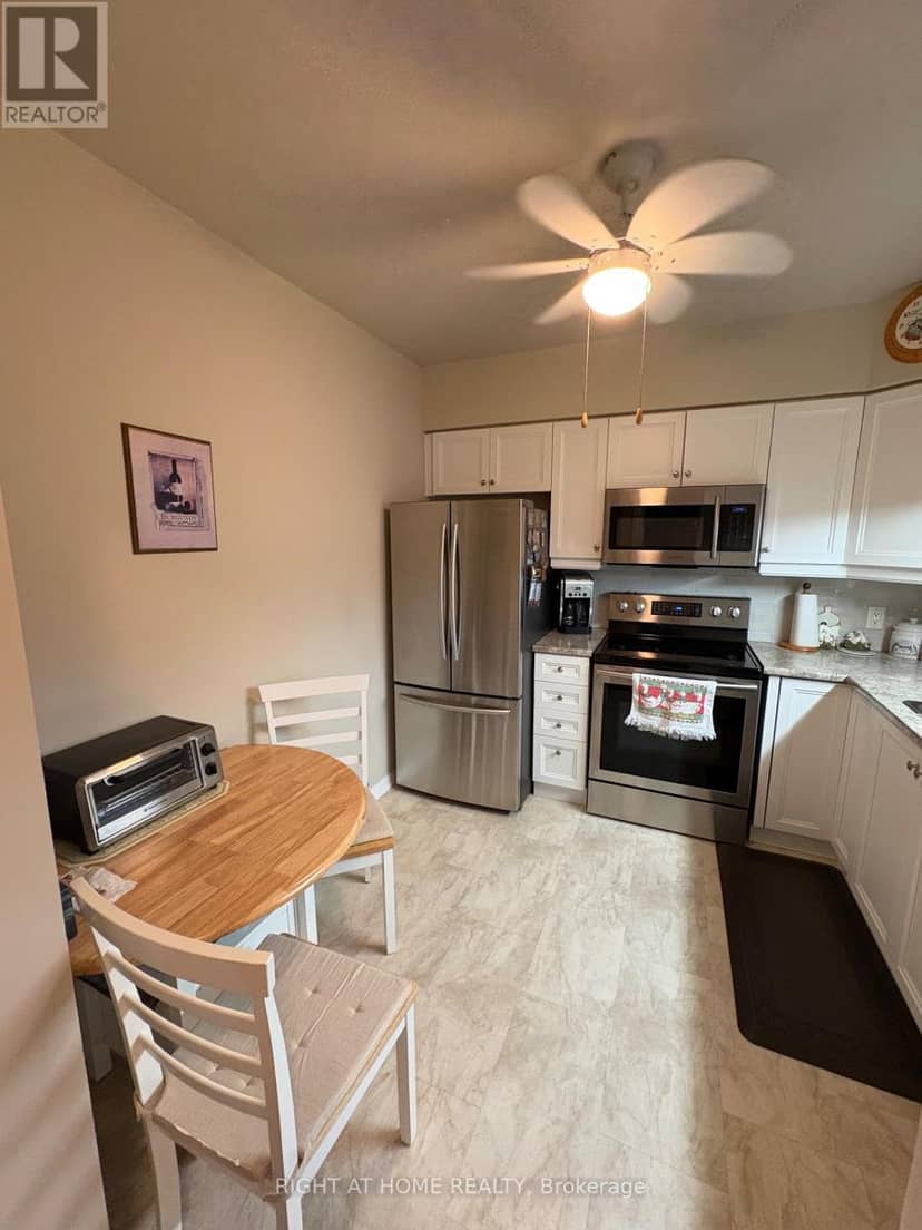 309 - 90 Dean Avenue — photo 31 of 40