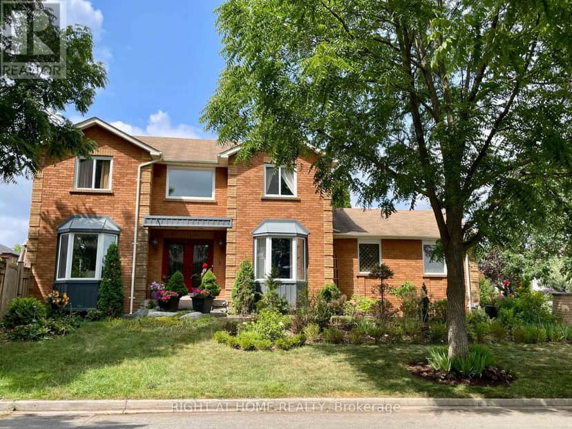 1689 Major Oaks Road, Pickering