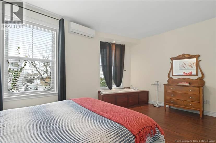 94 Newton Unit# B — photo 30 of 37