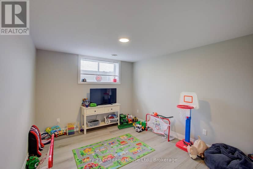 114 Jackson Street — photo 31 of 40