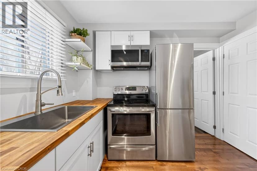 113 NIAGARA Street — photo 10 of 40