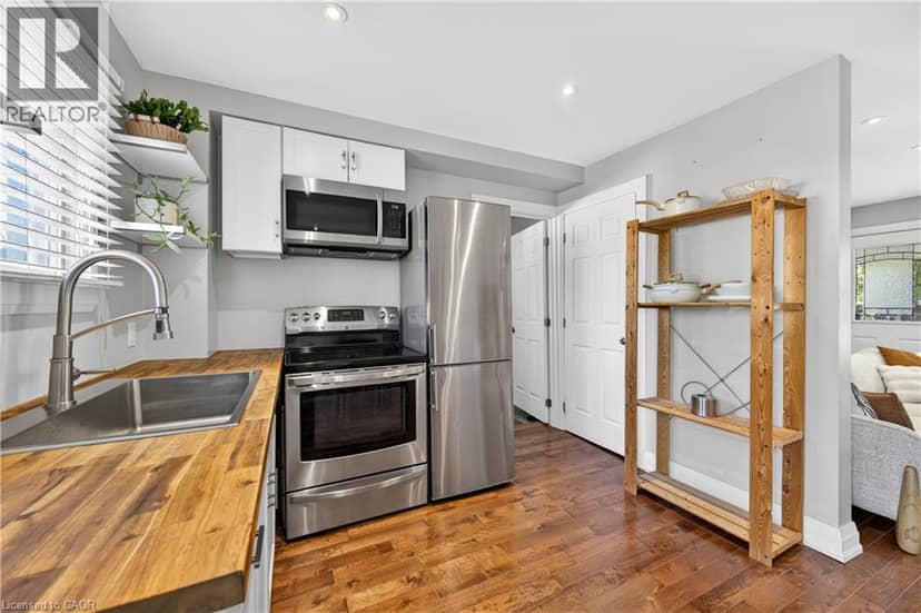 113 NIAGARA Street — photo 12 of 40