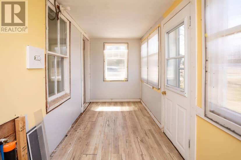 906 COUNTY LINE Road — photo 16 of 37