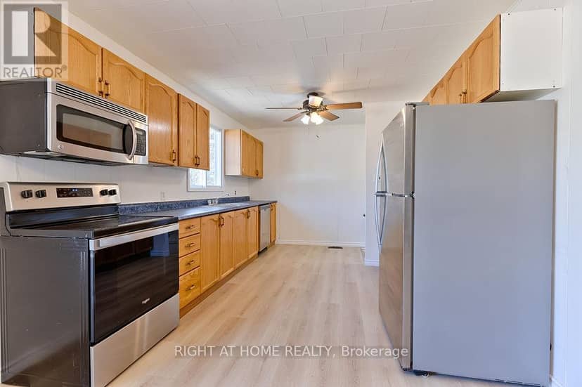 28 Jackpine Street — photo 16 of 30