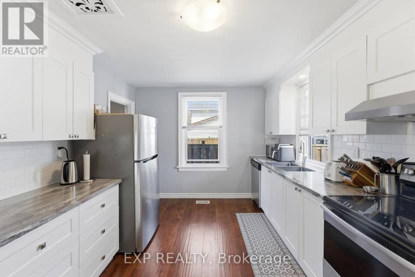 590 Scott Street — photo 9 of 28