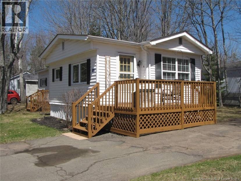 12 Pinetree Street — photo 1 of 20
