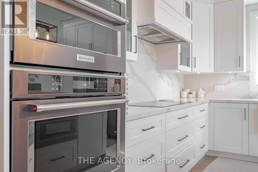 425 Melling Avenue — photo 11 of 40