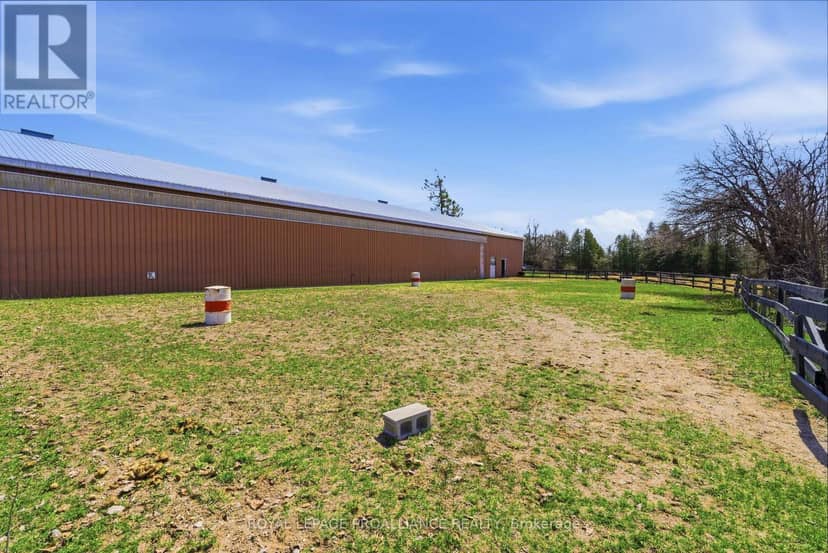 4046 Hwy 28 — photo 22 of 40