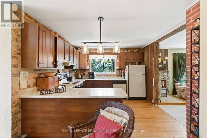 4046 Hwy 28 — photo 33 of 40