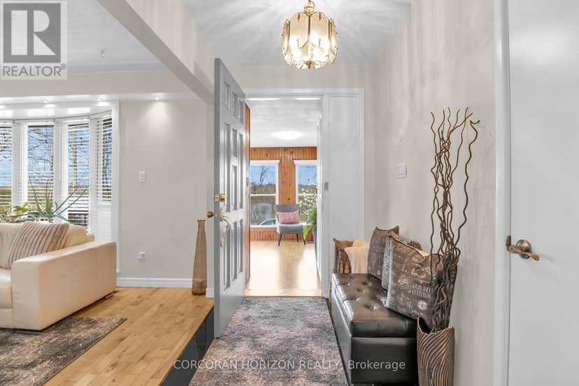 7226 Wellington Road — photo 10 of 40