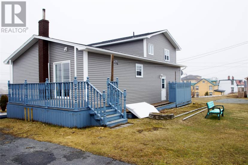 122-122A Coster Street — photo 3 of 23