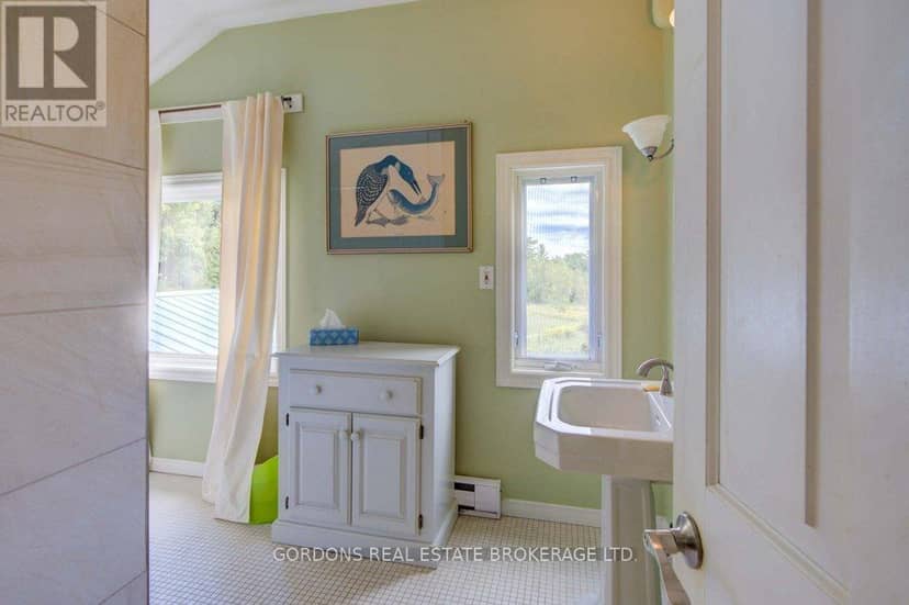 1084 Moon Road — photo 28 of 40