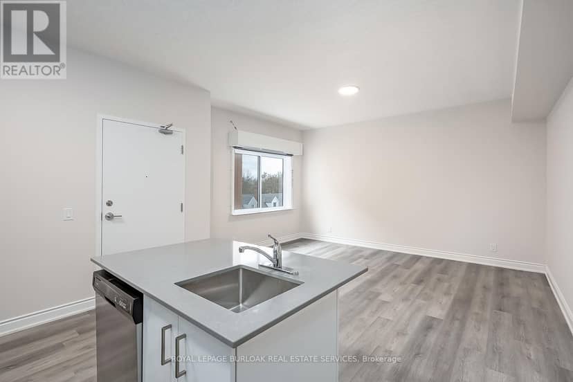 3A - 259 King Street E — photo 10 of 19