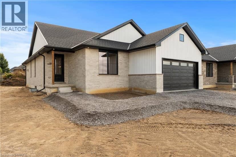 111 JUDD Drive — photo 4 of 32