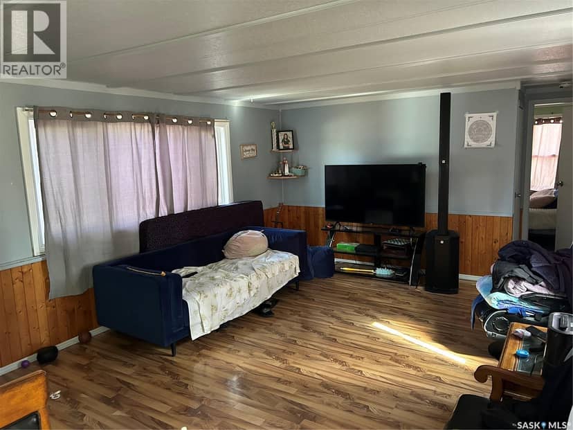 833 Beryl AVENUE — photo 6 of 15