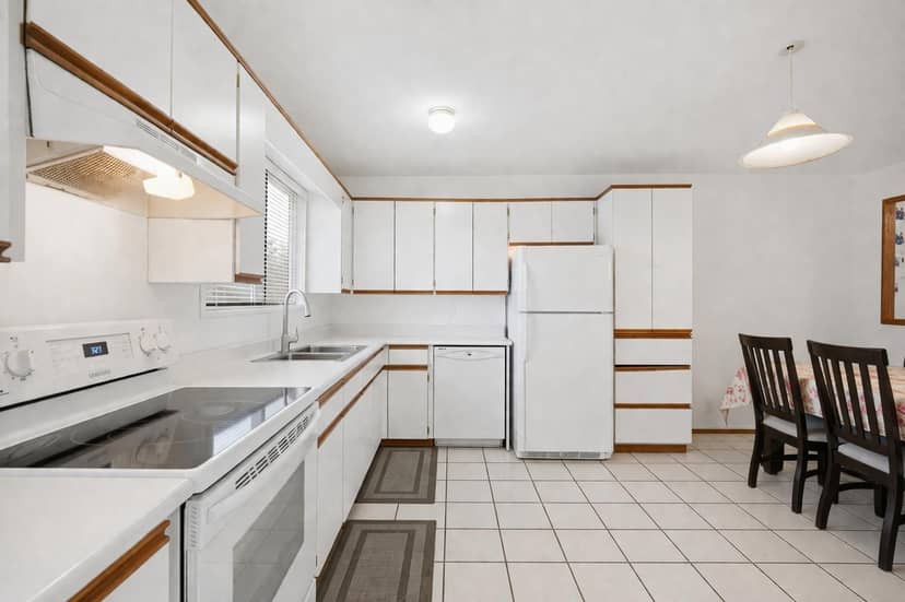 13242 67 AVENUE, Surrey, photo 7