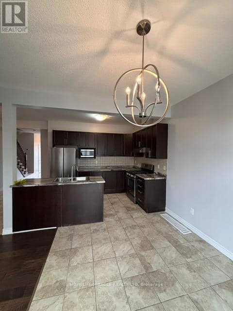 22 - 380 Lake Street — photo 4 of 25