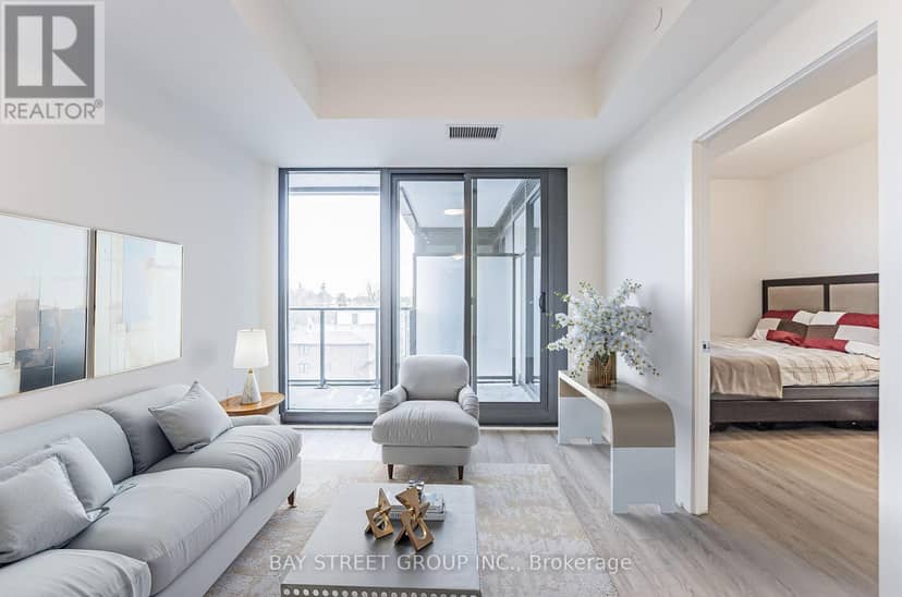 526 - 250 Lawrence Avenue W, Toronto, photo 4