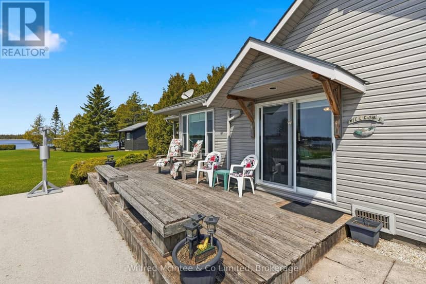 834 Pike Bay Road — photo 12 of 40