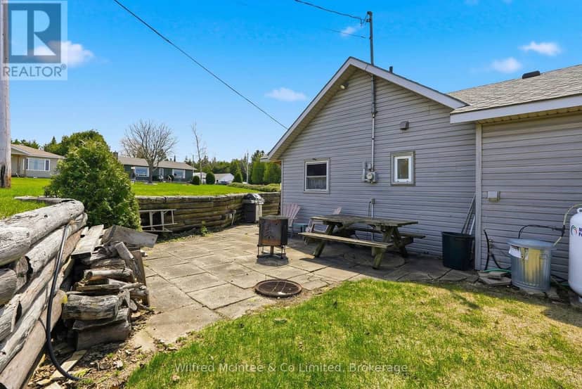 834 Pike Bay Road — photo 34 of 40