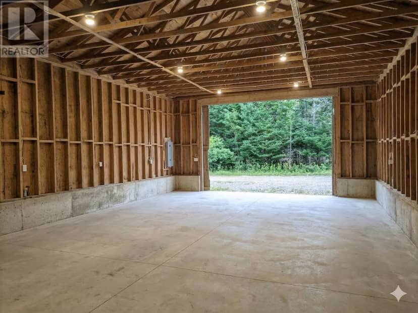 2925 Highway 203 — photo 12 of 24