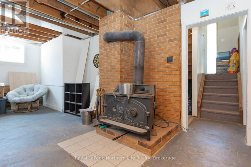 121 Bennett Road — photo 39 of 40