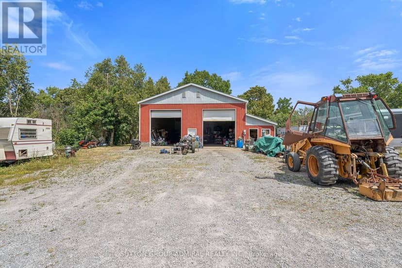 499 York Street — photo 11 of 40